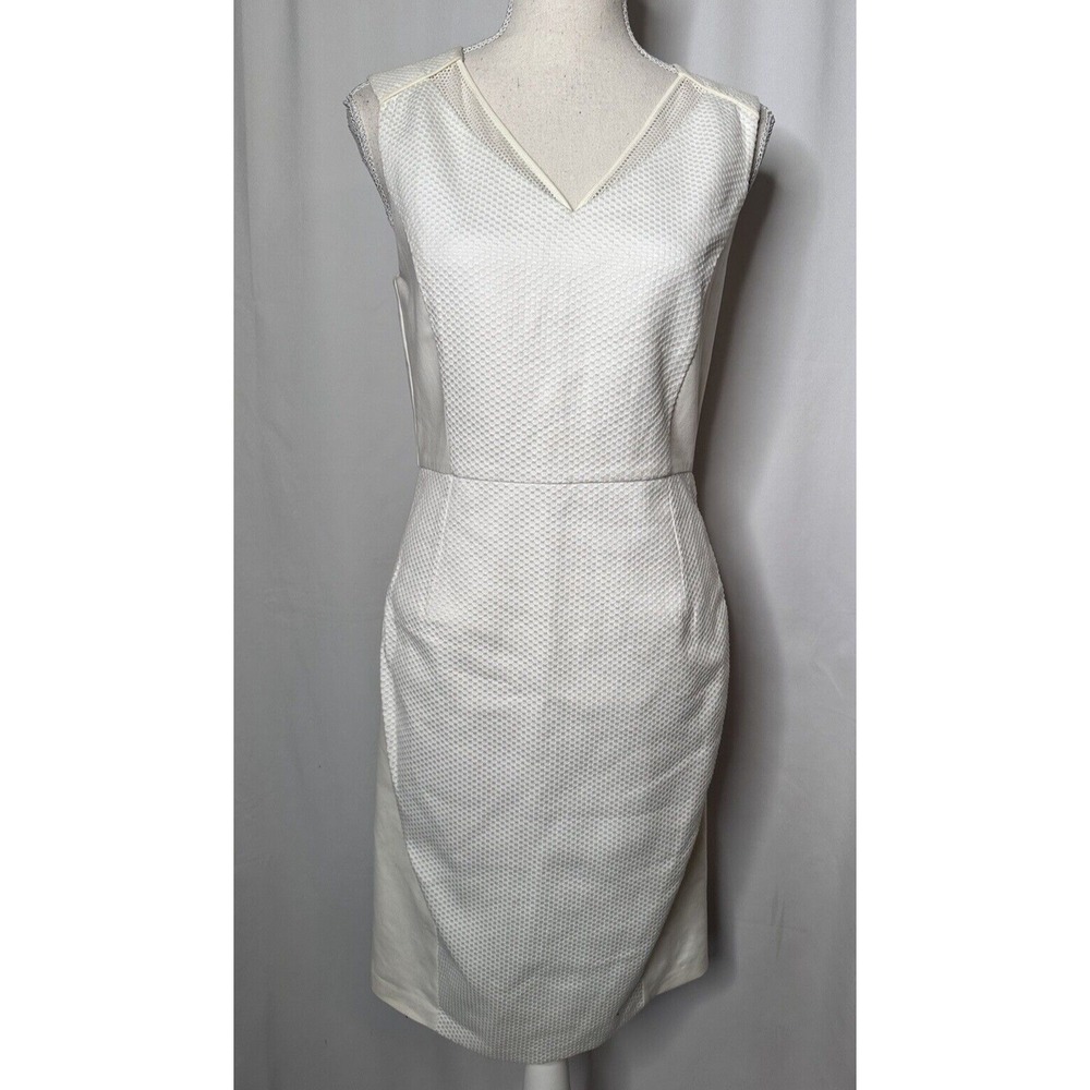 New Tahari Ronnie Dress Size 4‎ Sheath Sleeveless White Fully Lined Vneck